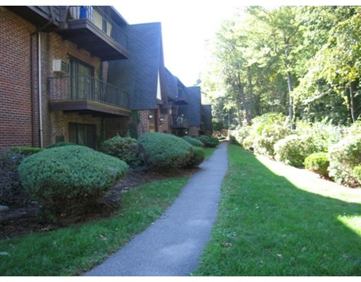 43 West St unit A2, Randolph, MA 02368 - photo 1