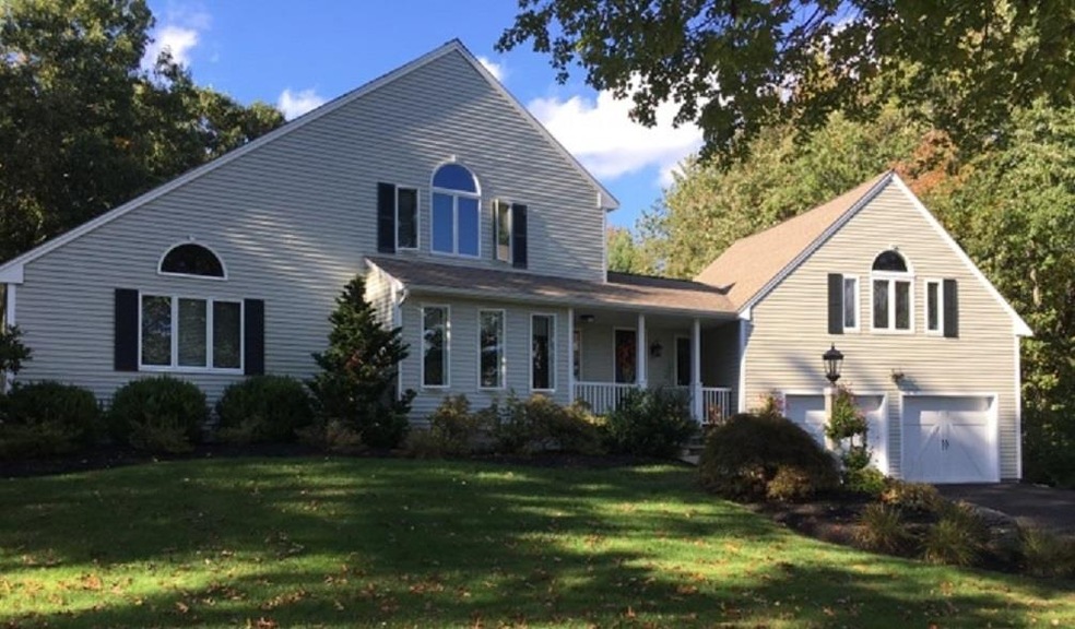 18 Cortland Dr, Salem, NH 03079 - photo 1