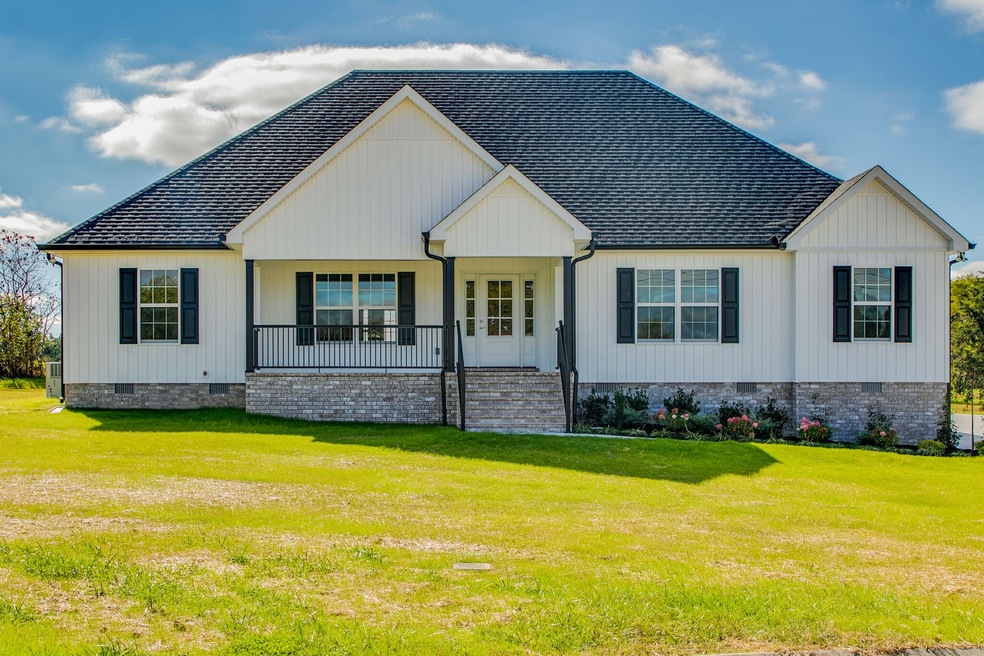 92 Dawson Ct, Manchester, TN 37355 - photo 1