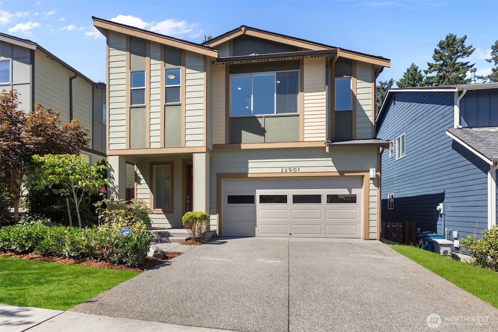 For Sale $889,990 • Co-Listing Agent