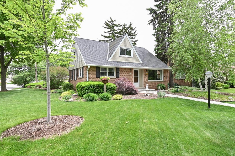 2140 N 115th St, Milwaukee, WI 53226 - photo 1