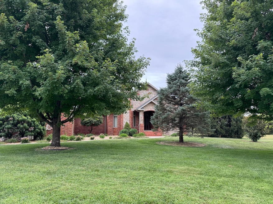 134 Hazen Ln, Nixa, MO 65714 - photo 1