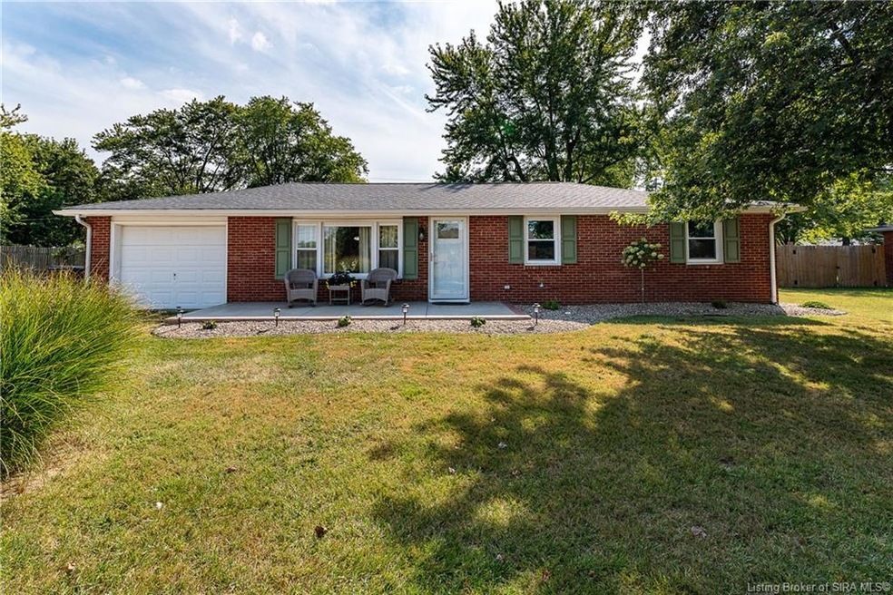 211 N Sycamore Dr, Hanover, IN 47243 - photo 1