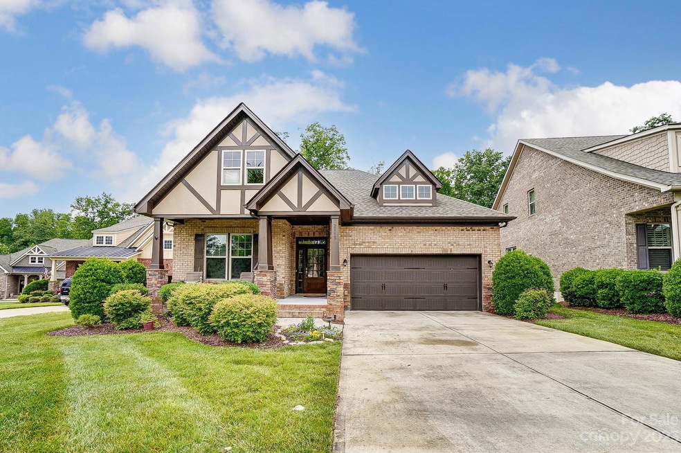 2115 Augusta National Dr, Denver, NC 28037 - photo 1