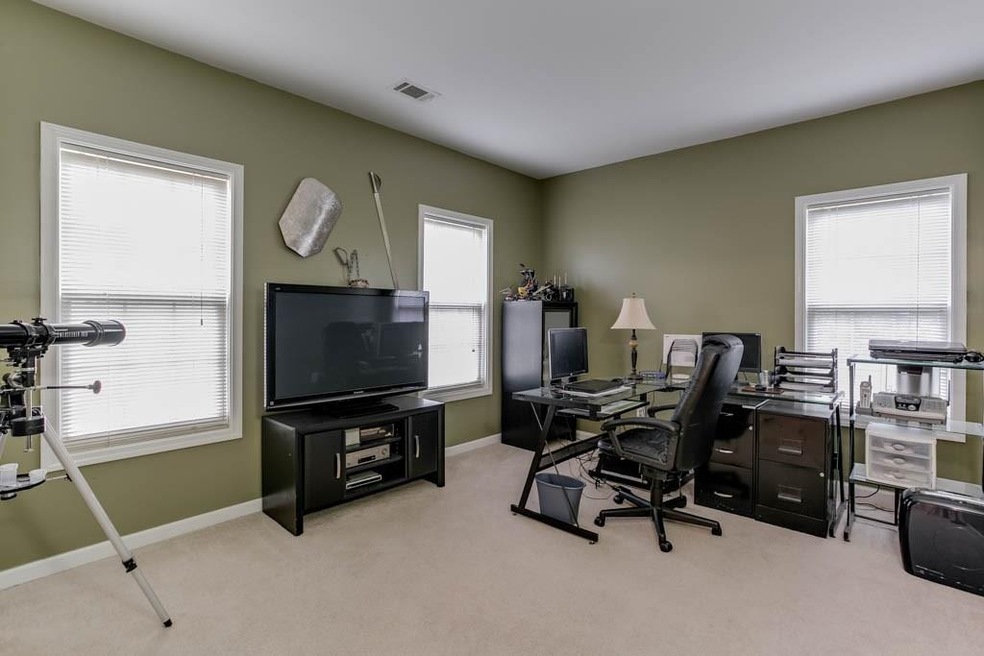 4817 Streamside Dr, Flowery Branch, GA 30542 - photo 1