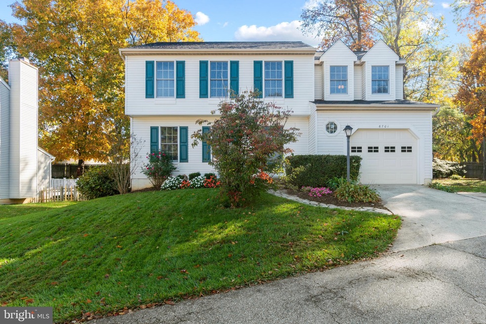 6701 King Lear Dr, Sykesville, MD 21784 - photo 1