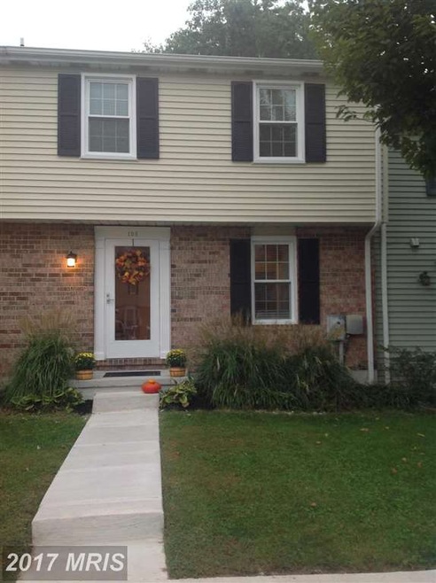 109 Hapsburg Ct, Parkville, MD 21234 - photo 1