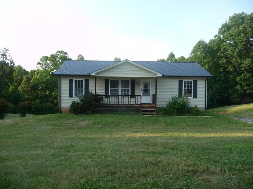 1144 Stoney Mountain Rd, Martinsville, VA 24112 - photo 1