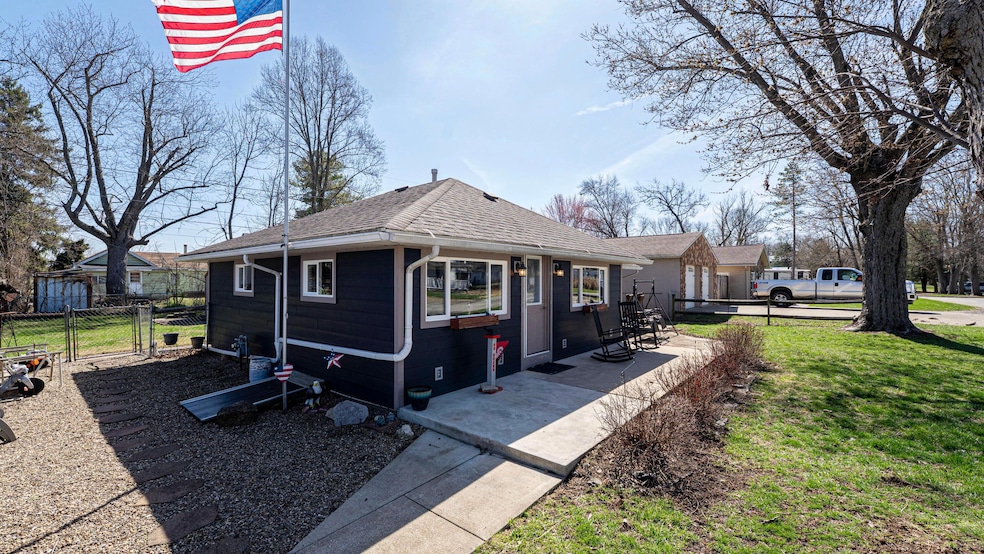 front of house3