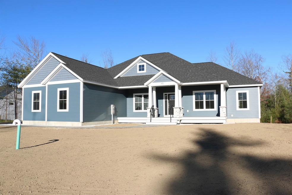 451 Blane Cir unit 24, Pembroke, NH 03275 - photo 1