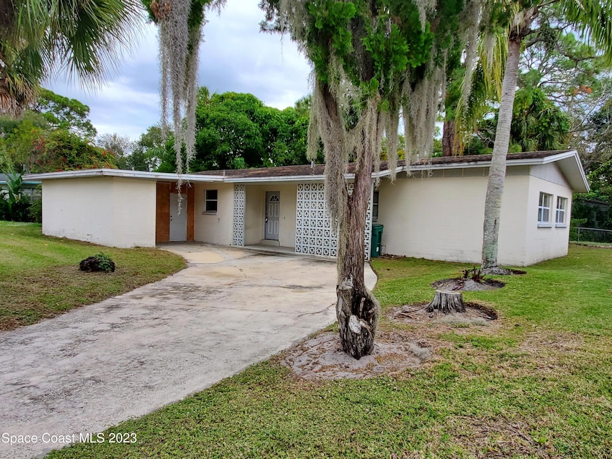 708 Ixora Ave, Cocoa, FL 32922 - photo 1