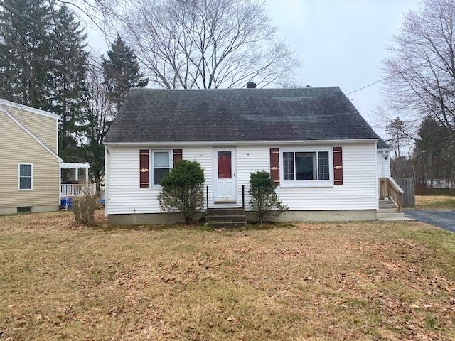 48 Maplecrest St, Newmarket, NH 03857 - photo 1