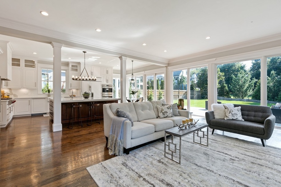 71 Putnam St, West Newton, MA 02465 - photo 1