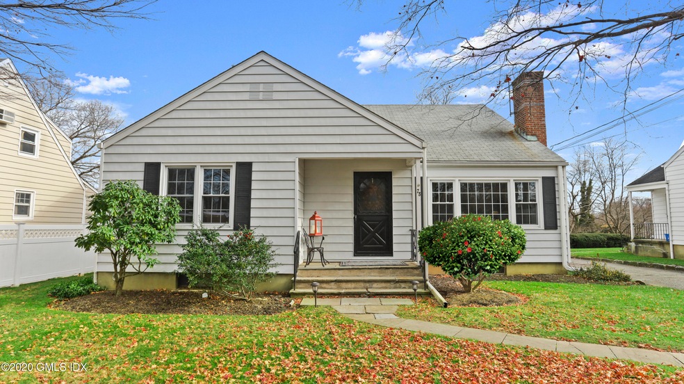 73 Sheep Hill Rd Riverside CT-print-033-