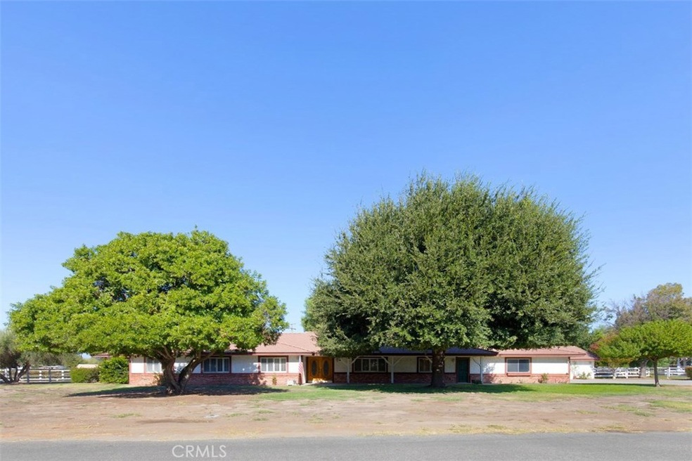 Sold $1,218,000 • Co-Listing Agent