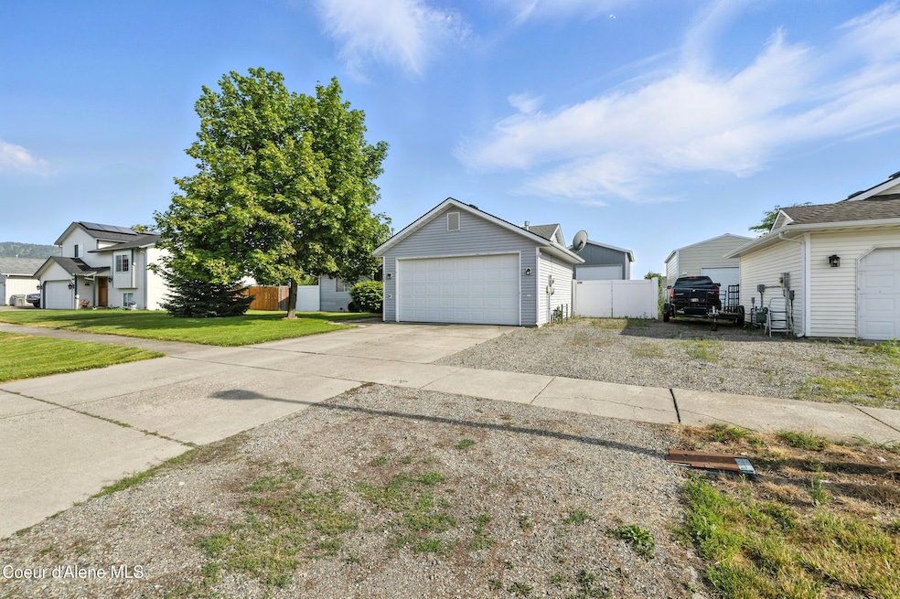 1428 W Heron Ave