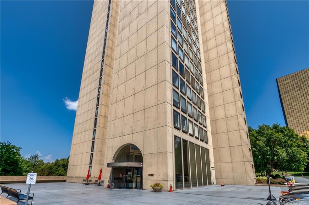 Bushnell Tower Condominiums unit 9E, Hartford, CT 06103 - photo 1