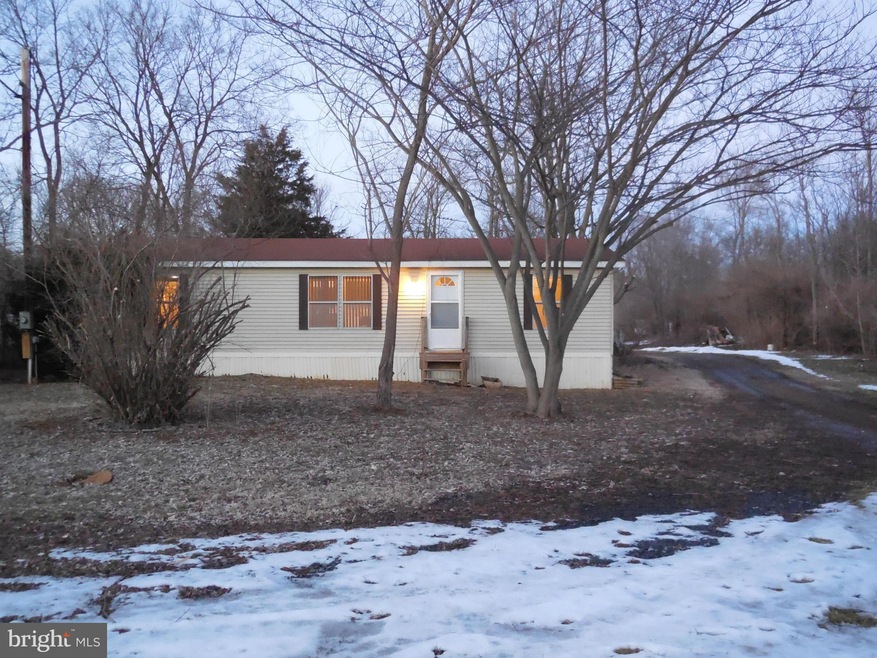 46 Outback Dr, Bunker Hill, WV 25413 - photo 1