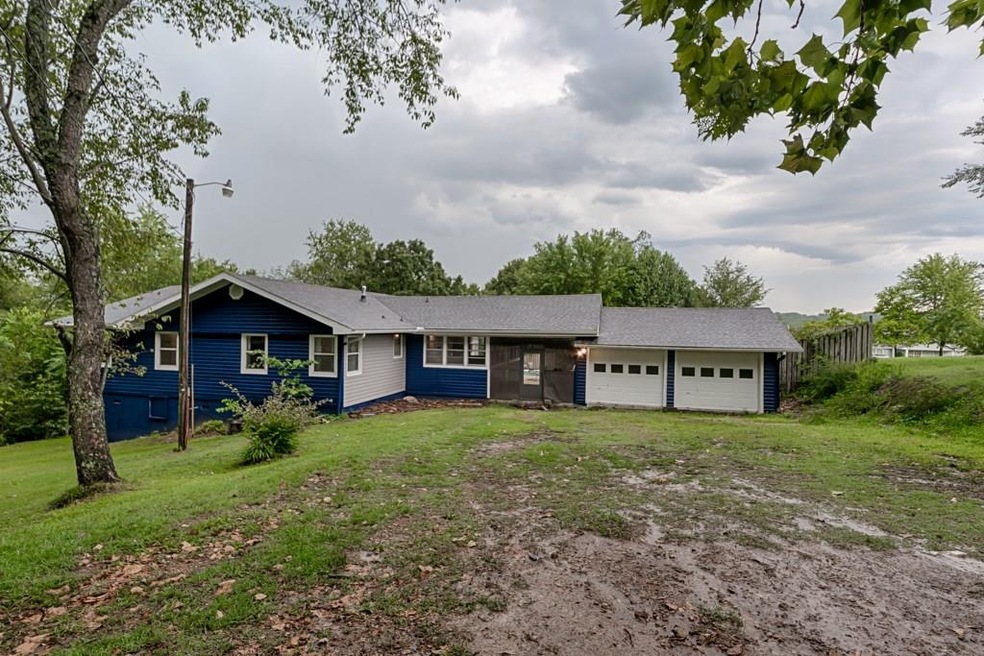 15103 E Highway 264, Lowell, AR 72745 - photo 1