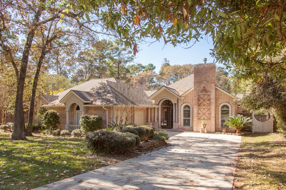 13515 Lost Creek Rd, Tomball, TX 77375 - photo 1