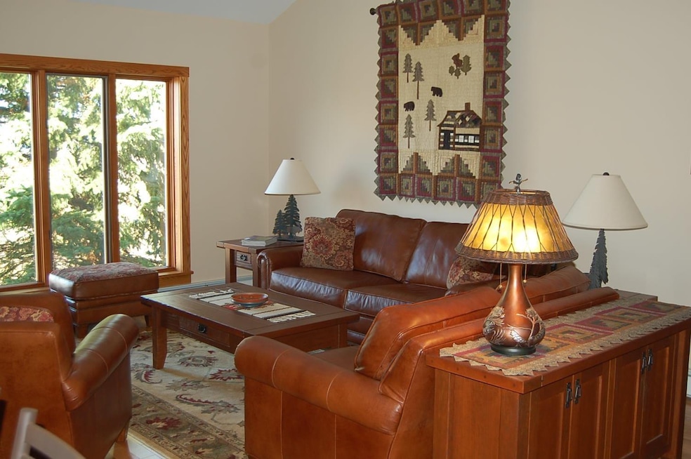 10 Ober Tal Dr unit B33, Stratton, VT 05360 - photo 1