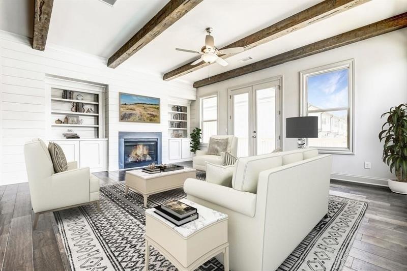 Virtually Staged  Residence