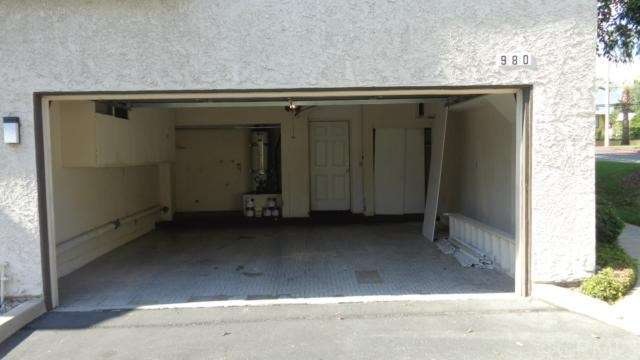 980 W Arrow Hwy unit F, Upland, CA 91786 - photo 1
