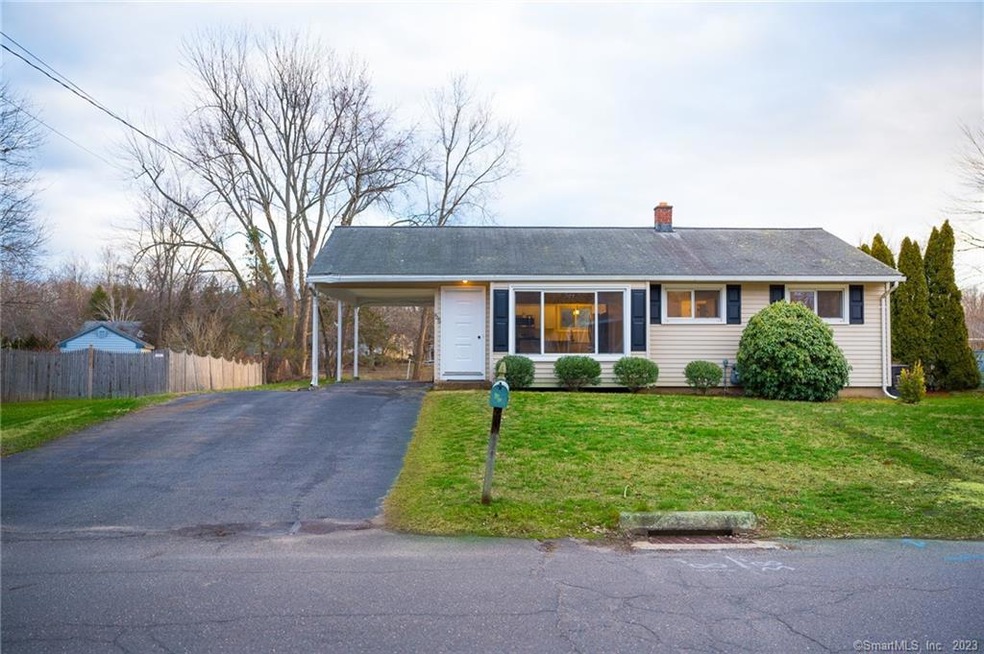 55 Yale Dr, Enfield, CT 06082 - photo 1