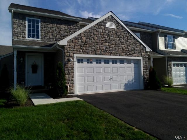 870 Fieldstone Trail, Easton, PA 18040 - photo 1