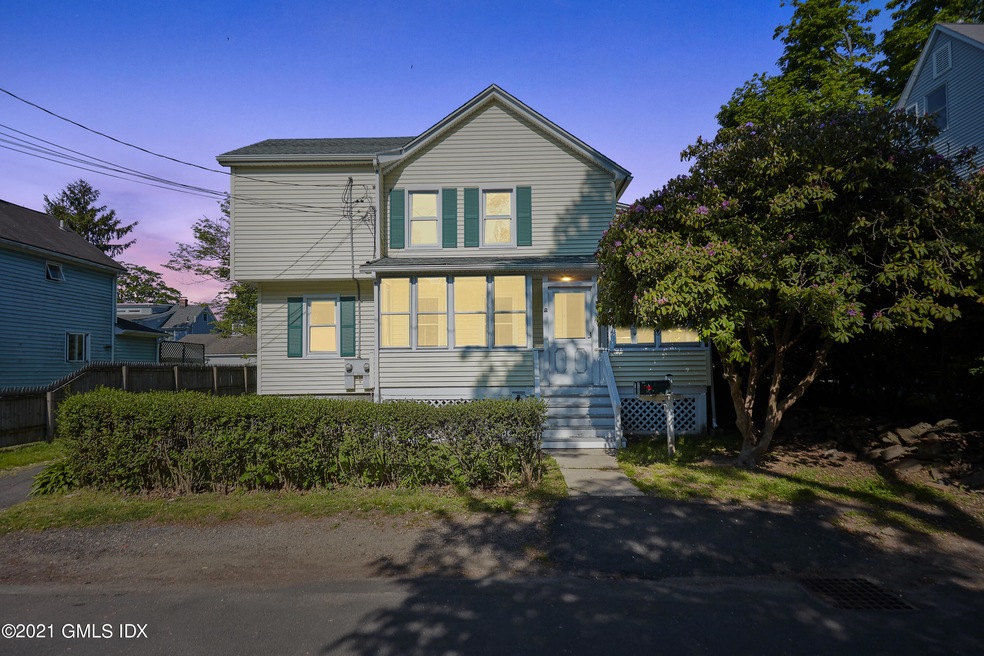 13 Fairfield Ave unit 1st floor, Old Greenwich, CT 06870 - photo 1