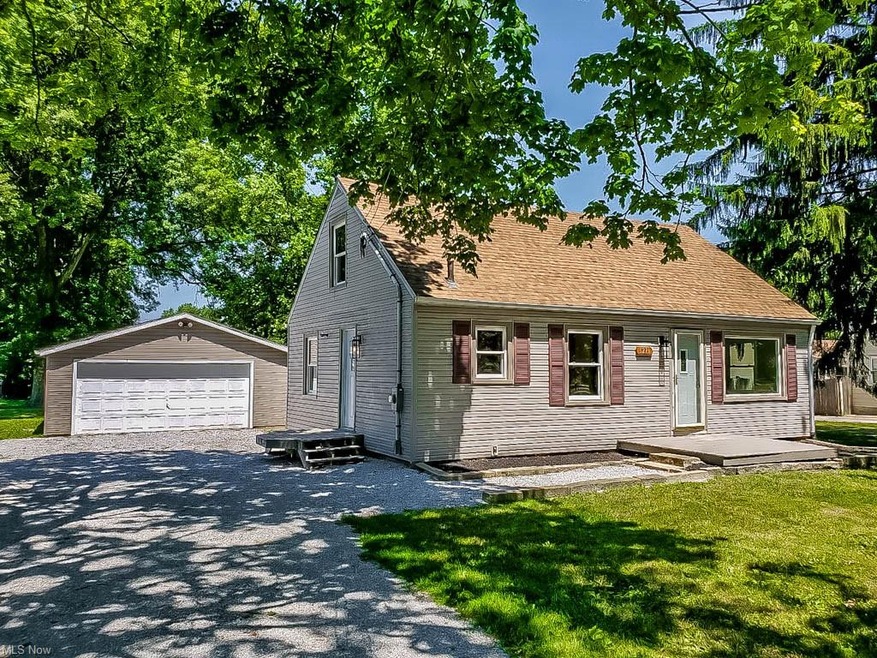Remodeled 4 bedroom home on .68 acres!