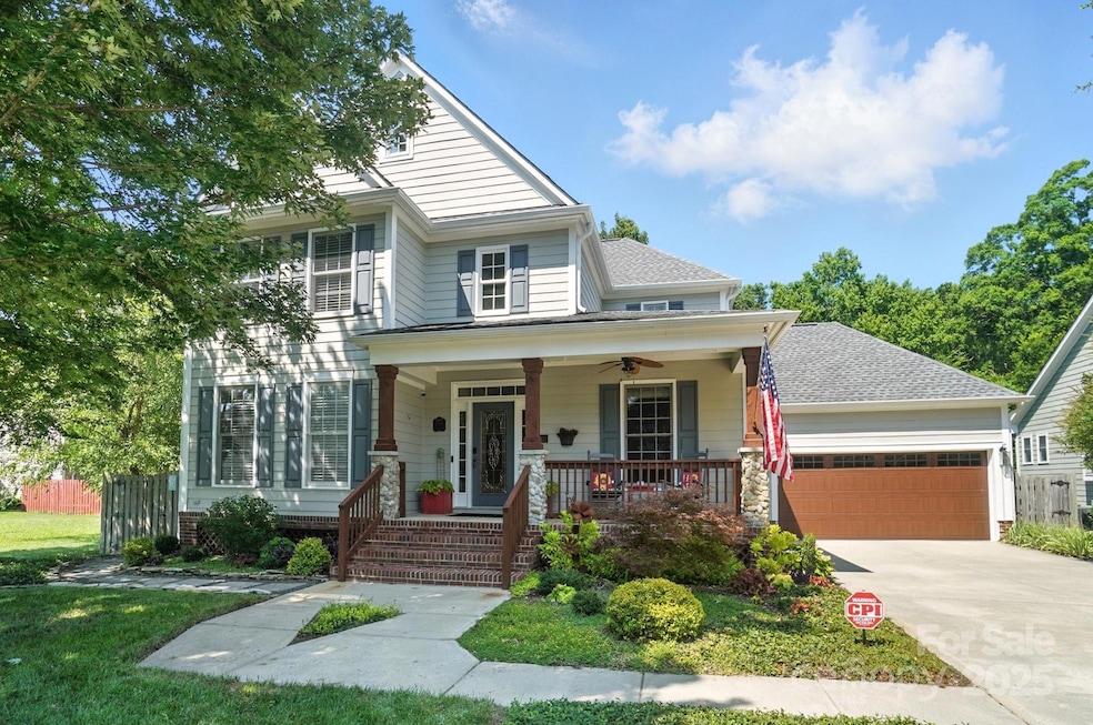 Sold $587,500 • Co-Listing Agent