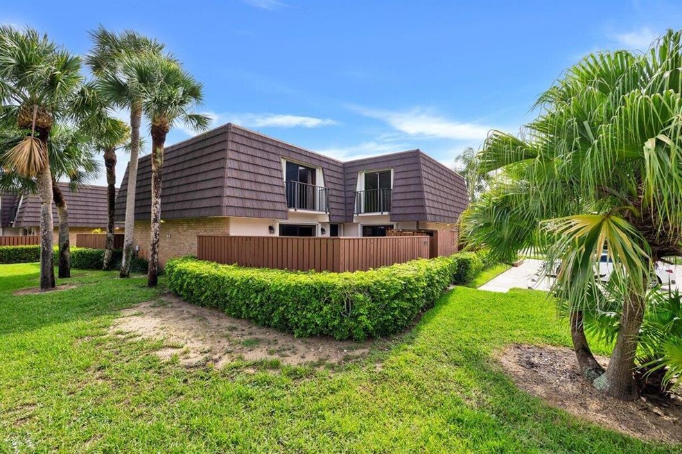 1804 18th Ct, Jupiter, FL 33477 - photo 1