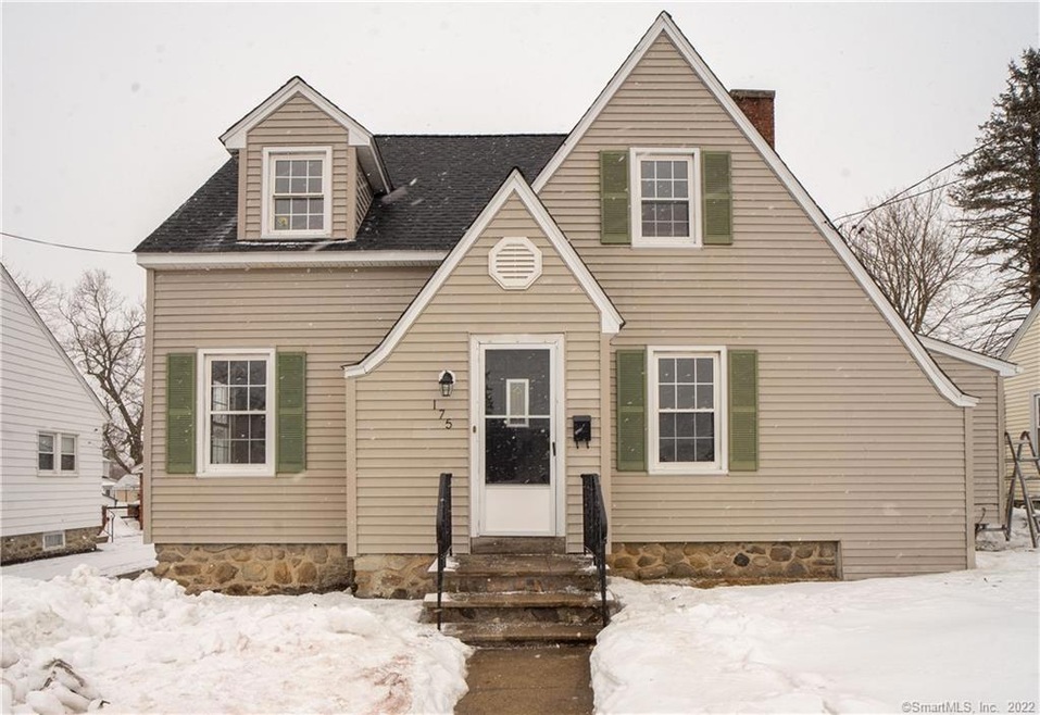 175 Greenwood Ave, Waterbury, CT 06704 - photo 1
