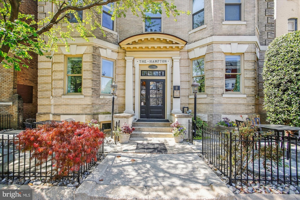 1740 18th St NW unit T2, Washington, DC 20009 - photo 1