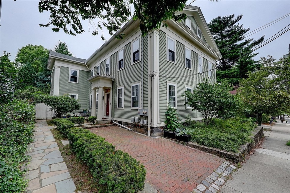 106 Williams St unit 2, Providence, RI 02906 - photo 1