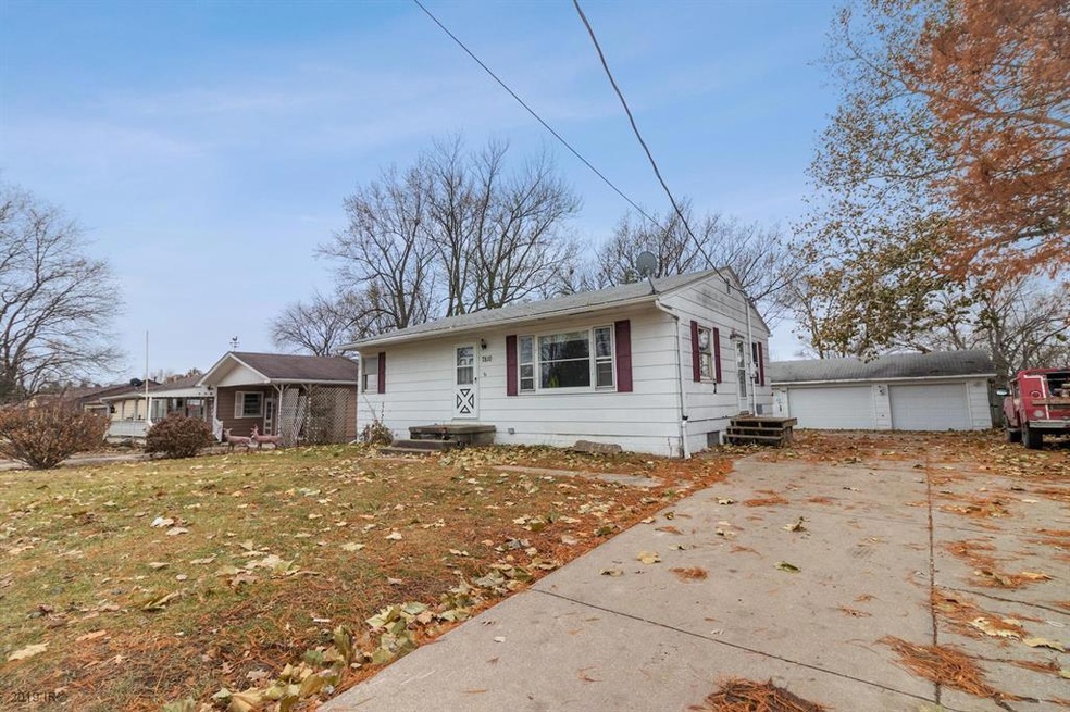 7810 SW 9th St, Des Moines, IA 50315 - photo 1