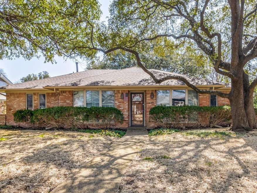 6312 Glennox Ln, Dallas, TX 75214 - photo 1