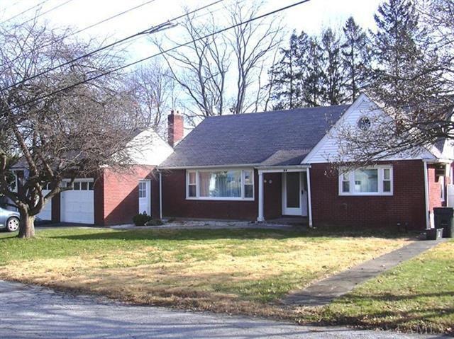 24 Brett Place, Poughkeepsie, NY 12603 - photo 1