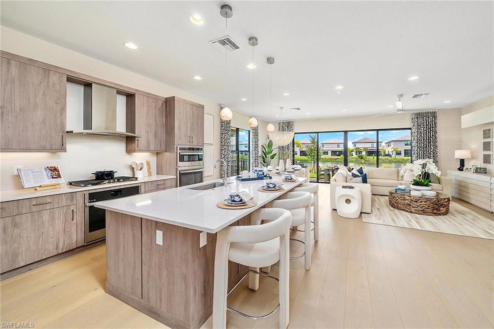 For Sale $789,900 • Co-Listing Agent