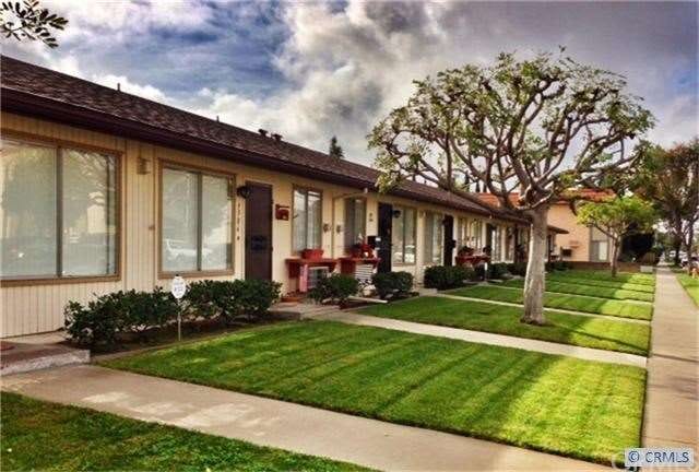 9904 Cedar St, Bellflower, CA 90706 - photo 1