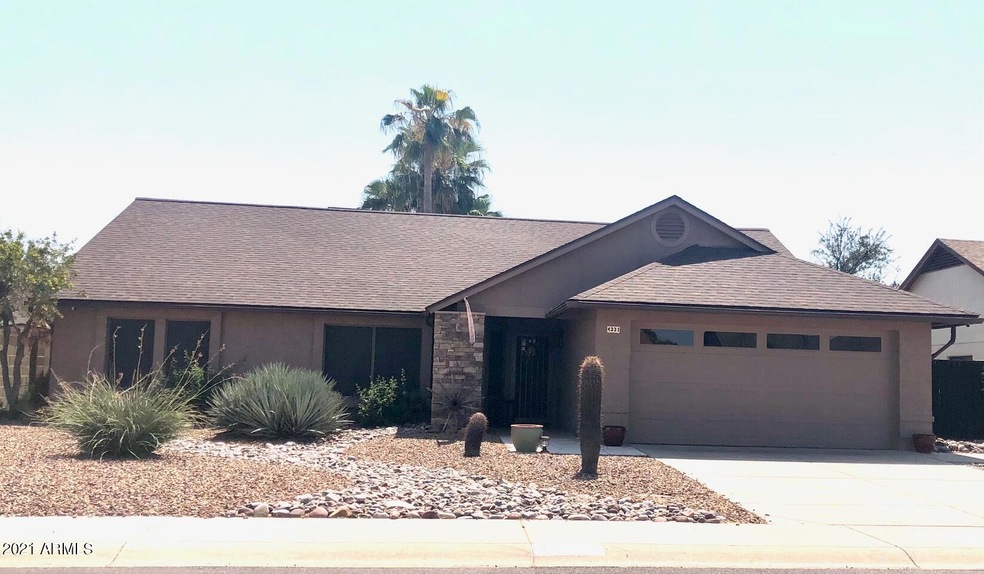 Deanna-House Pic