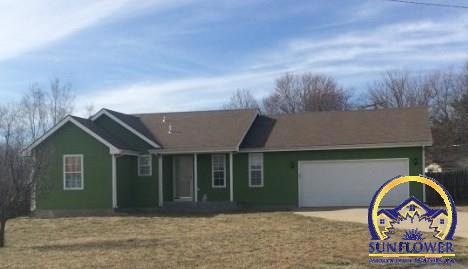 207 N 5th St, Mayetta, KS 66509 - photo 1