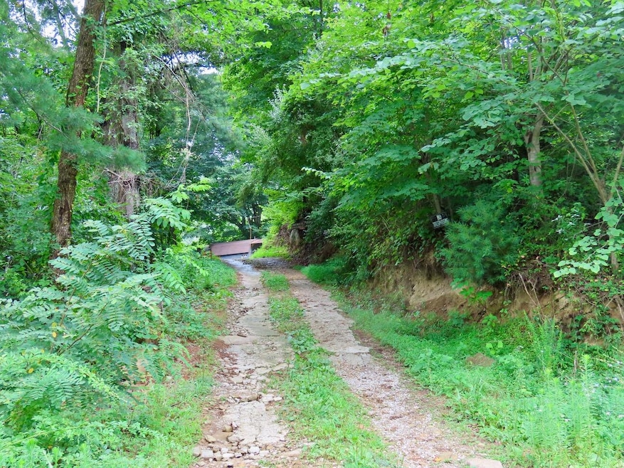 5872 N Us Hwy 119, Baxter, KY 40806 - photo 1