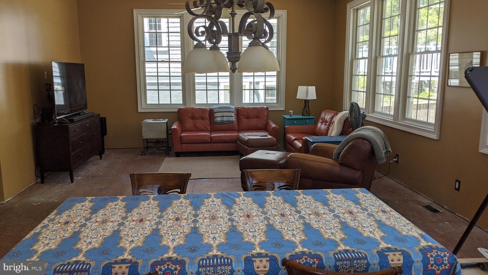 7213 Flower Ave, Takoma Park, MD 20912 - photo 1