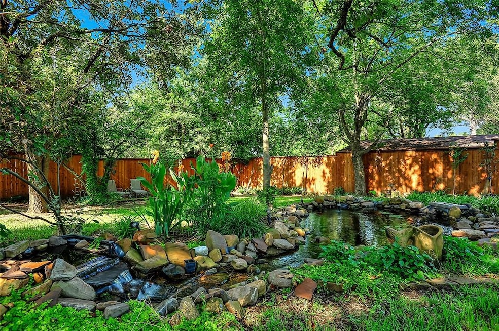 1608 W Murray St, Denison, TX 75020 - photo 1