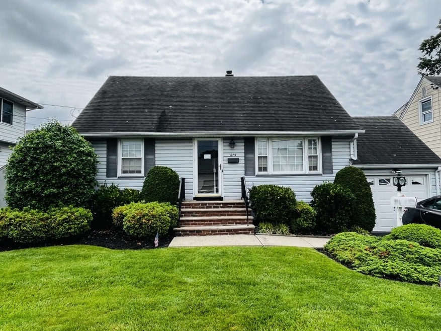 Sold $360,500 • Co-Listing Agent