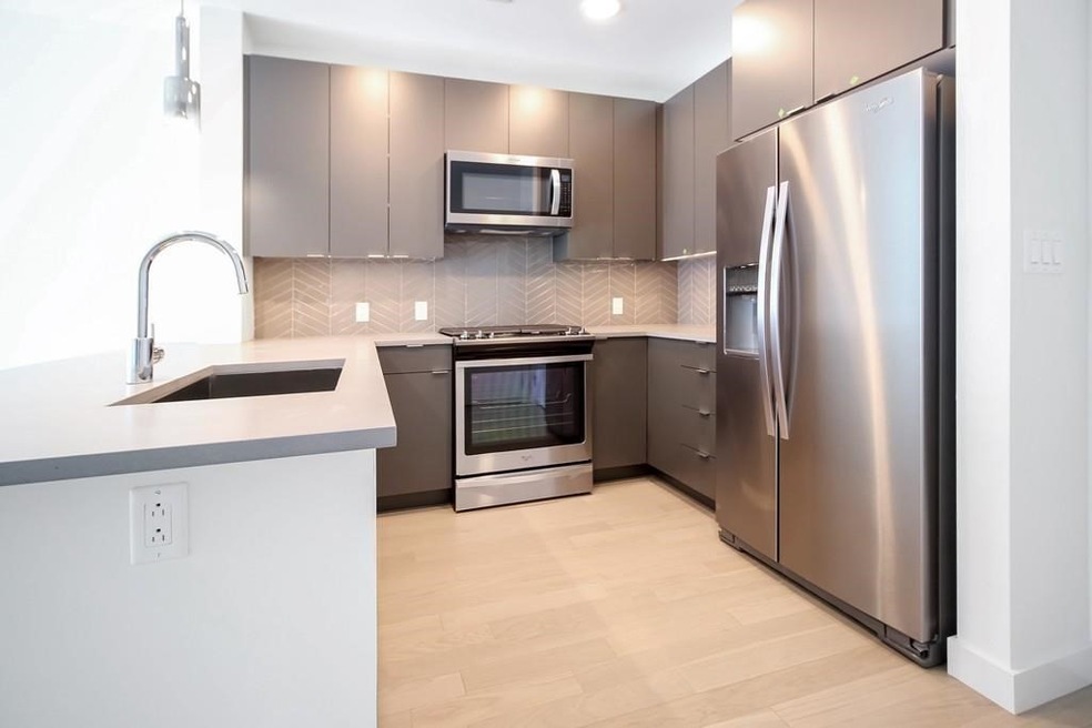 65 Lewis St unit 604, Boston, MA 02128 - photo 1