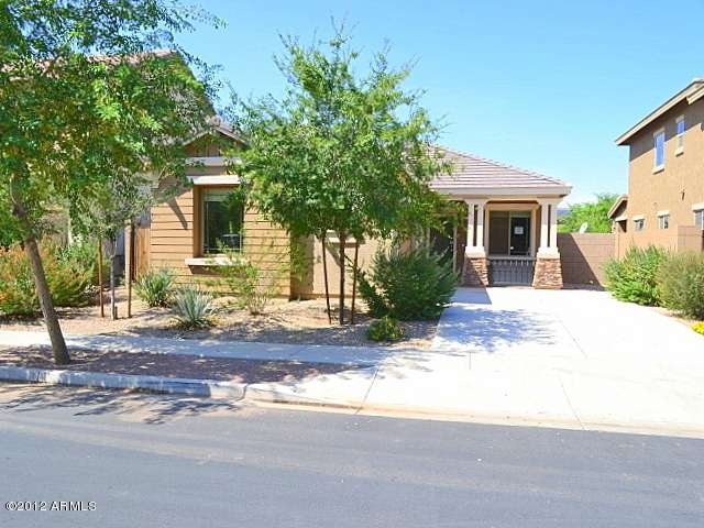 1750 S Racine Ln, Gilbert, AZ 85295 - photo 1