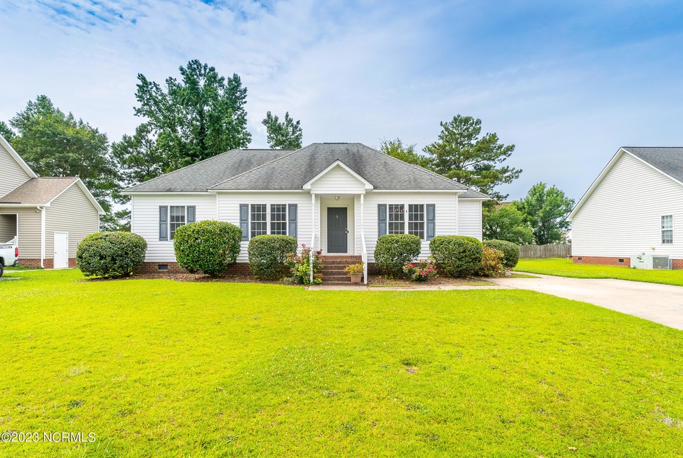 418 Primrose Ln, Winterville, NC 28590 - photo 1